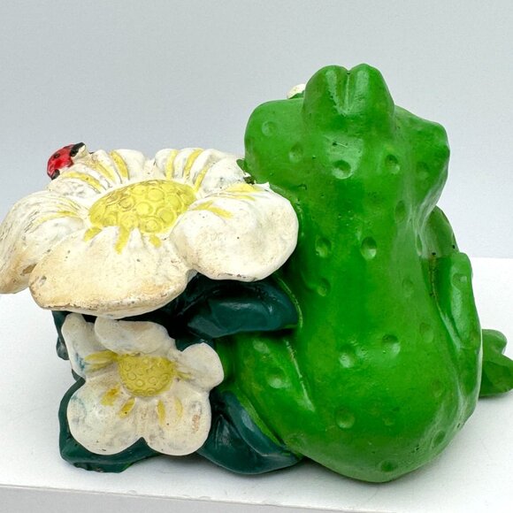 Vtg Whimsical Frog Flowers Ladybug Figurine Hermitage Pottery Hand Painted Green - Picture 8 of 12